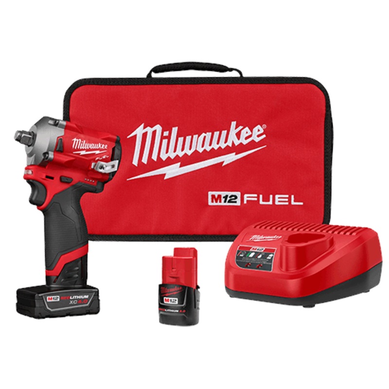 M12 FUEL Stubby 1/2 in. Impact Wrench Kit